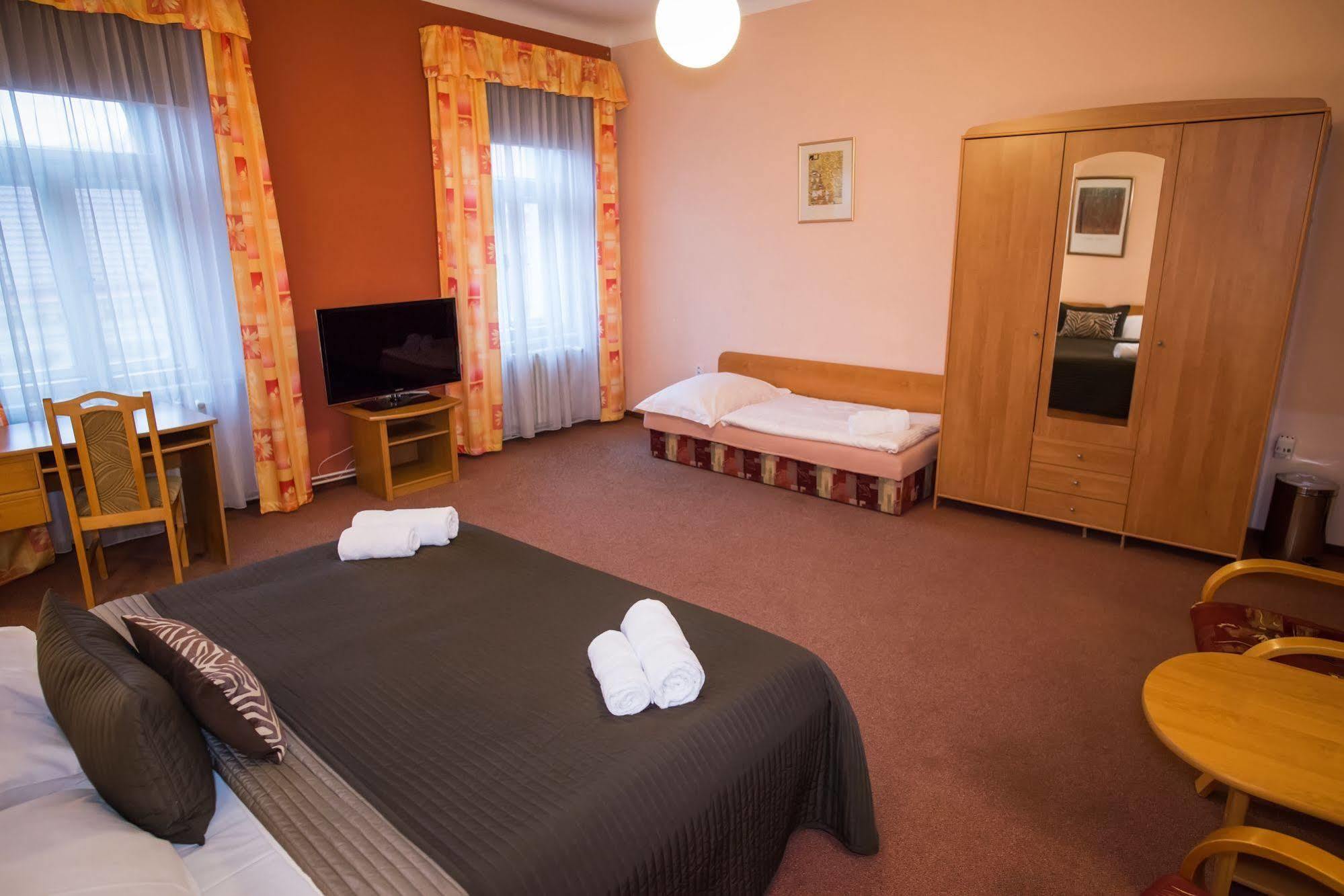 Hotel City Bell Prága Kültér fotó