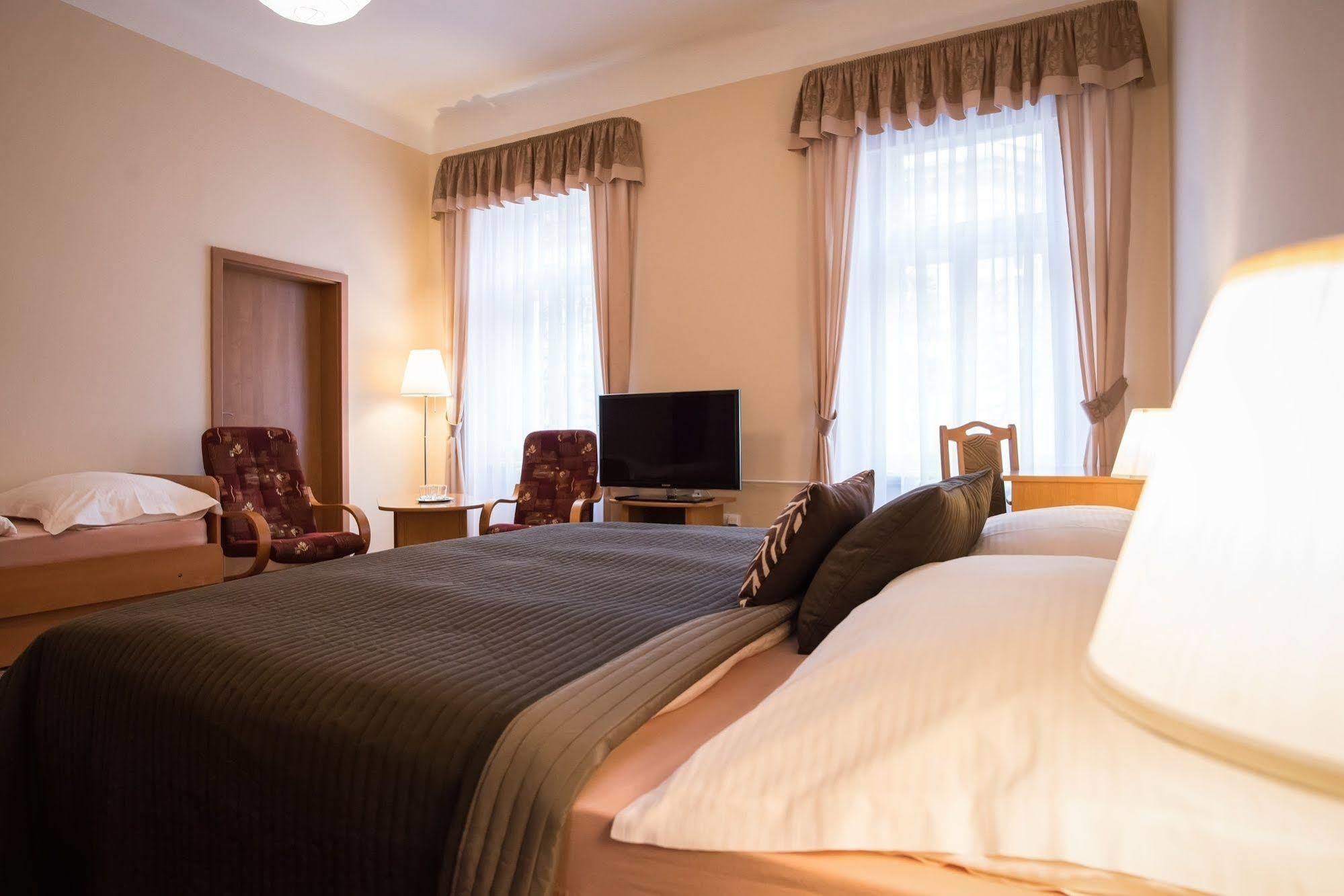 Hotel City Bell Prága Kültér fotó