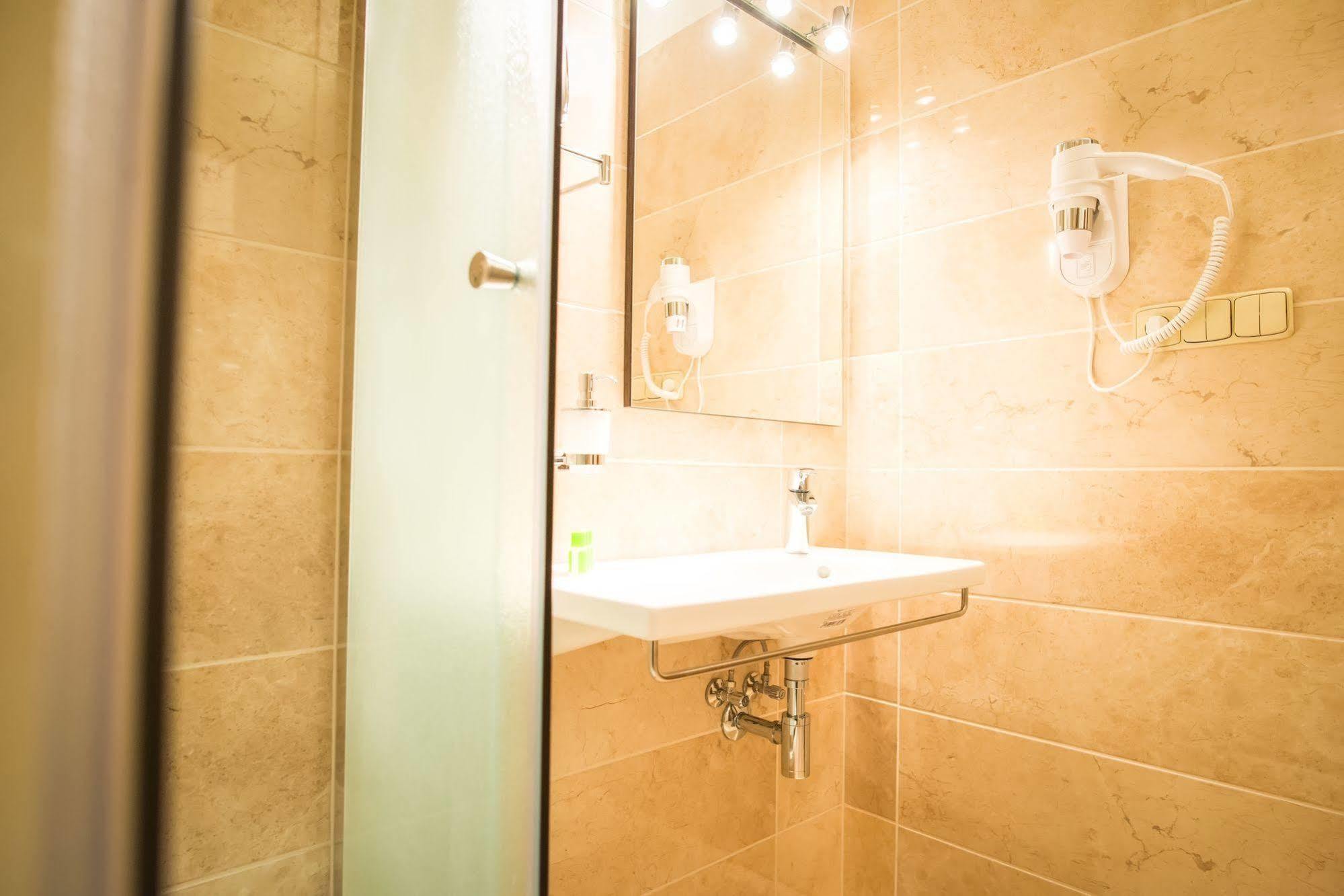 Hotel City Bell Prága Kültér fotó